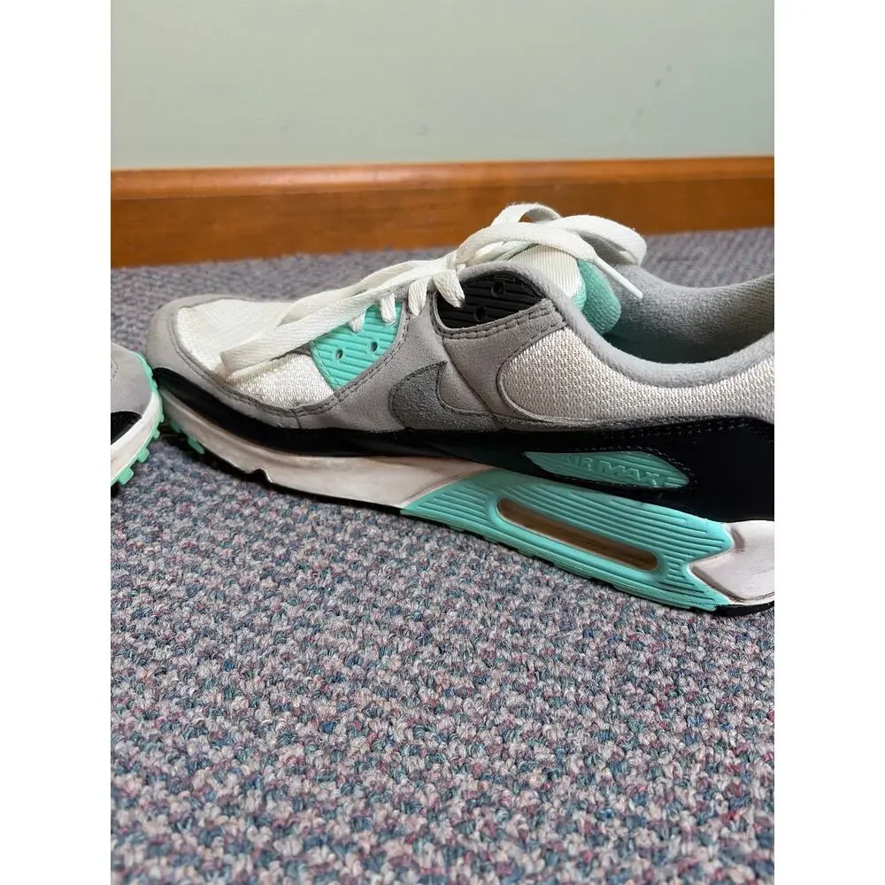 Nike Air Max 90 Women's Recraft Hyper Turquoise 11
